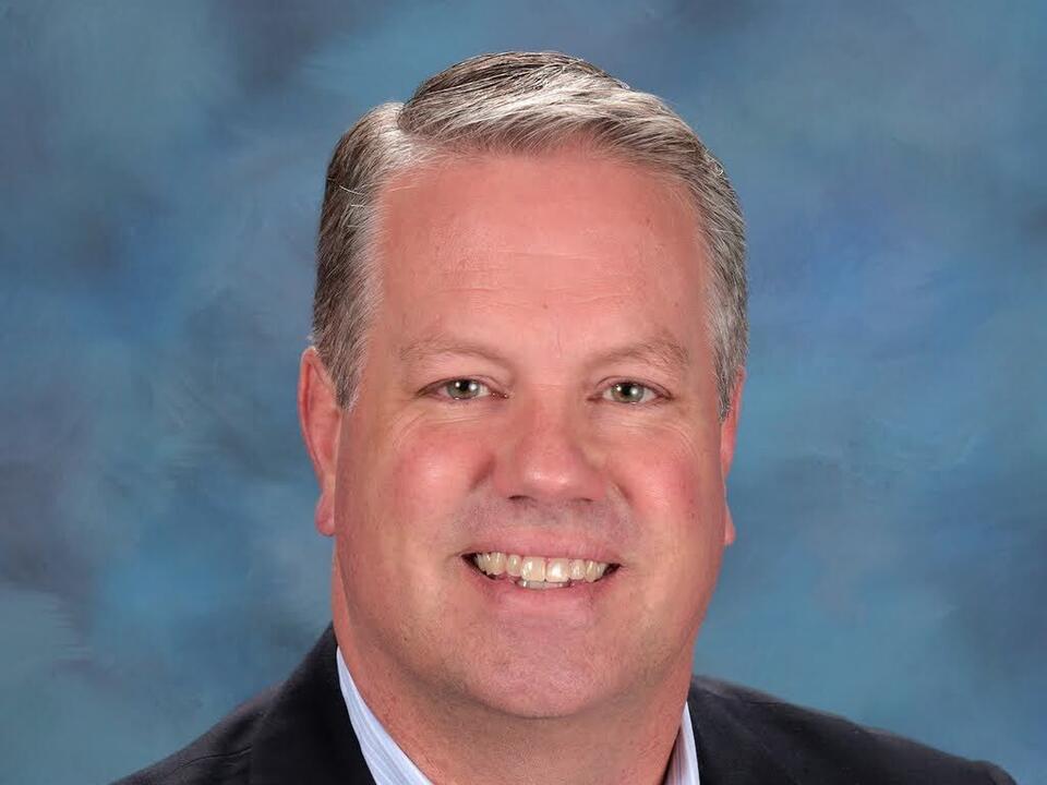 dorsett-named-principal-of-the-year