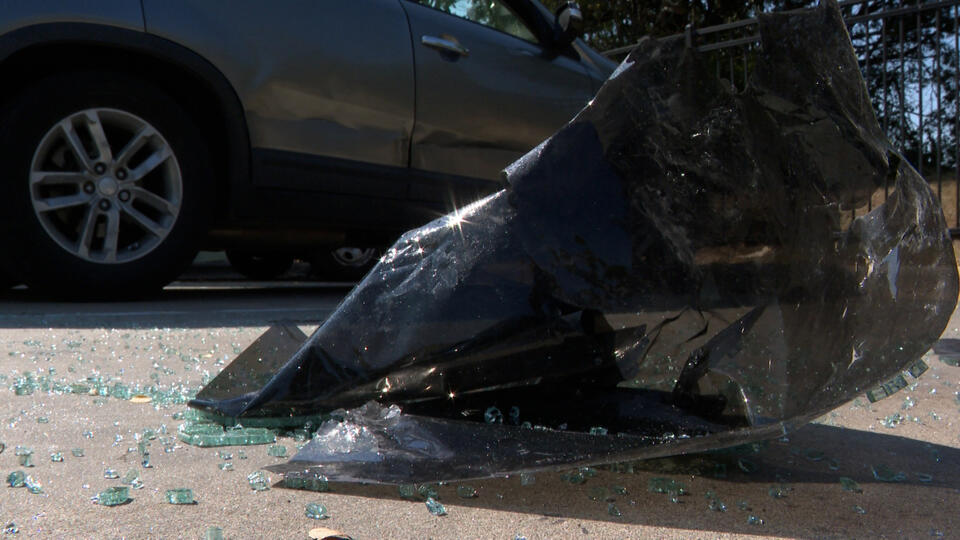Police investigating multiple car break-ins at southeast Austin ...
