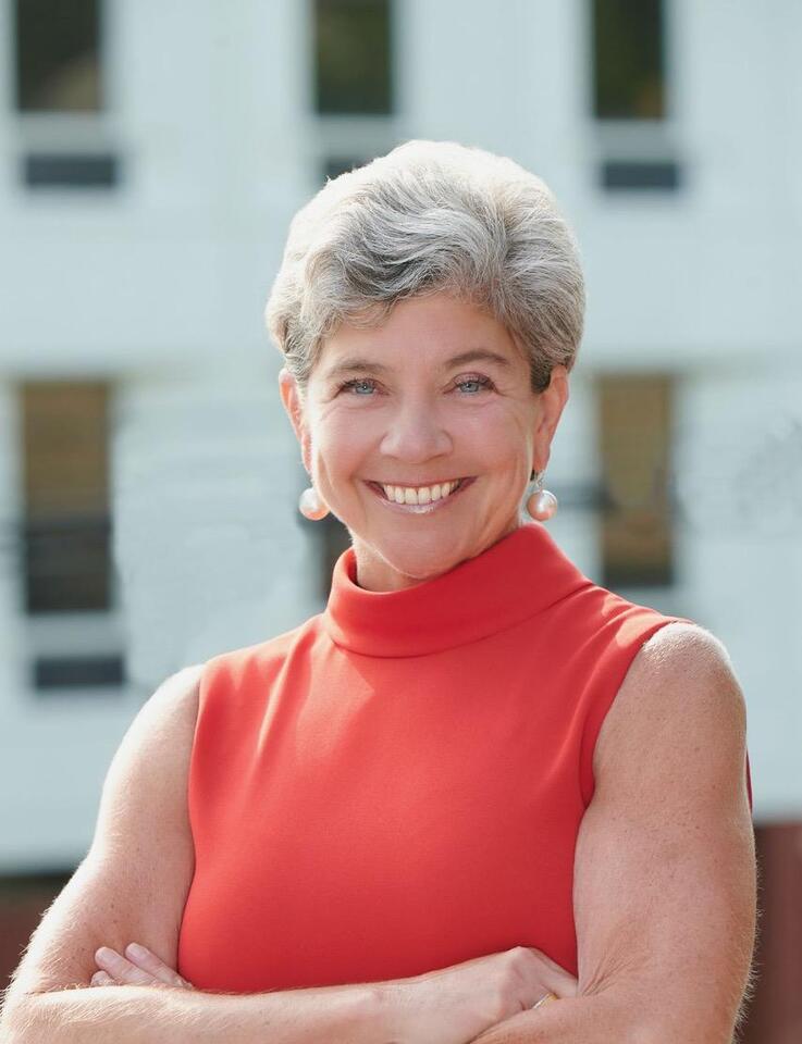 Jen Tooker seeks GOP nomination for state comptroller - NewsBreak