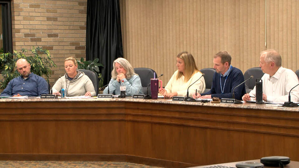 Bemidji School Board Takes 1st Step Toward Closing J.W. Smith ...
