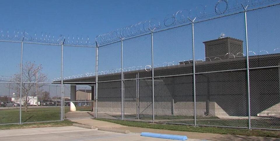 Inmate dies in Boone County custody - NewsBreak