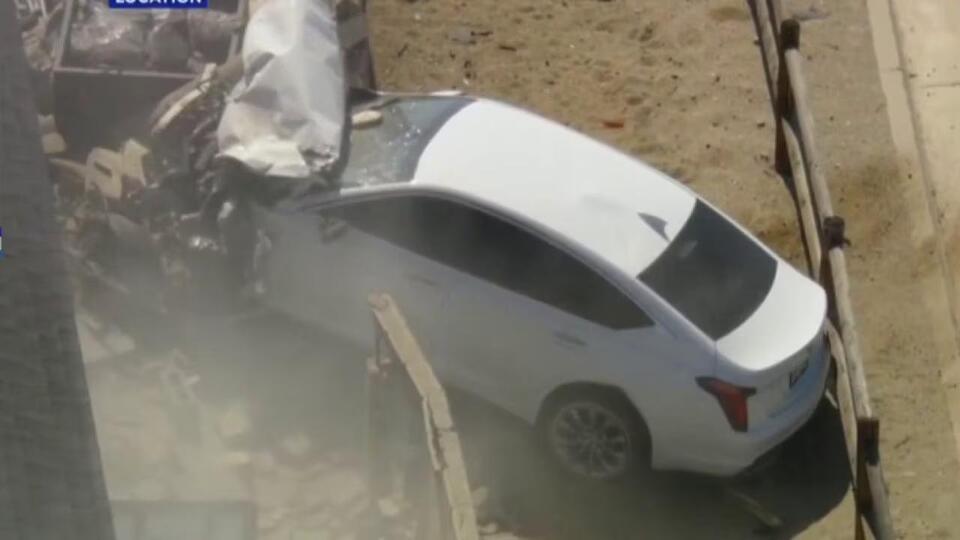 Suspect dies after Riverside County car chase ends in crash and SWAT ...