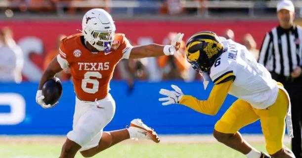 Live updates from the Citrus Bowl: Texas 17, Michigan 17; Third quarter ...