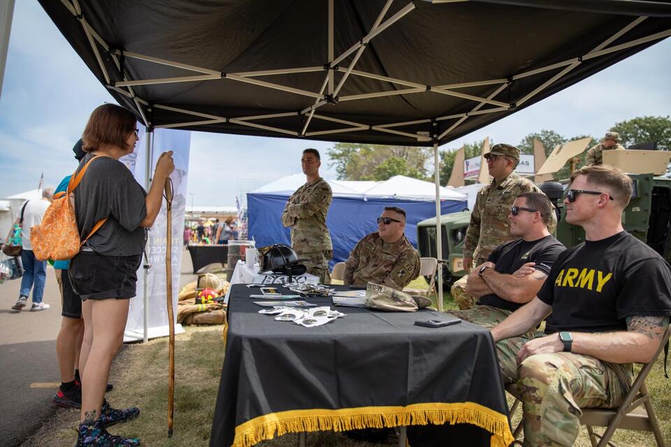 US Army suspends longtime hometown recruiter assistance program, faces ...