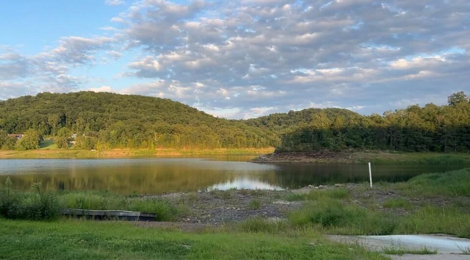 Heat wave drops lake level