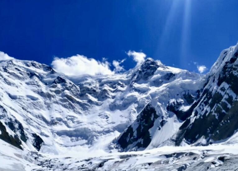 Bad Weather Ends Pobeda Season Early