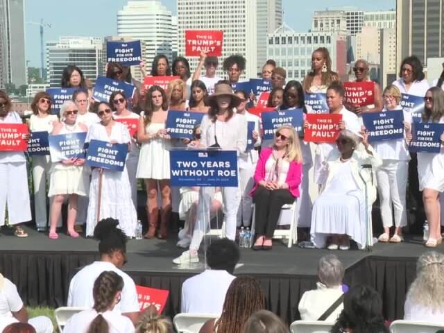 Va. lawmakers, advocates join pro-abortion rally on anniversary of Roe ...