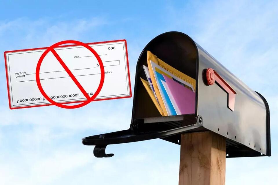 Texans Should NOT Send Checks in The Mail Any Longer - NewsBreak
