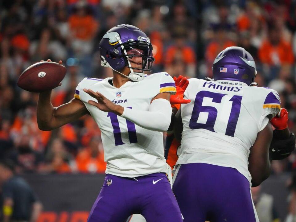 Saints sign former Vikings draft pick Kellen Mond into backup QB role