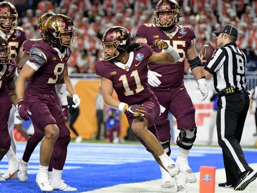 PFF grades and snap counts from Minnesota's bowl win over Bowling Green