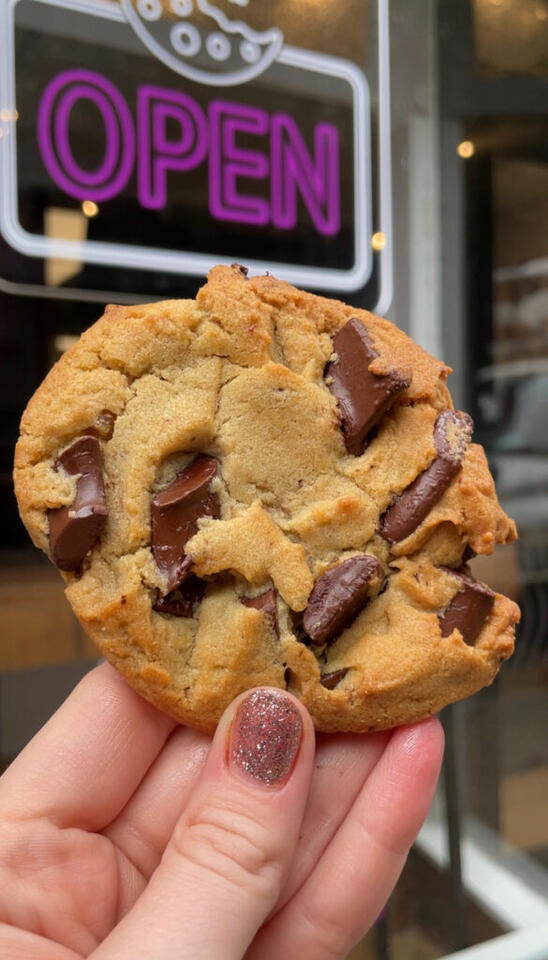“Insomnia Cookies Opens First Navy Yard Store & Second Transit Location ...