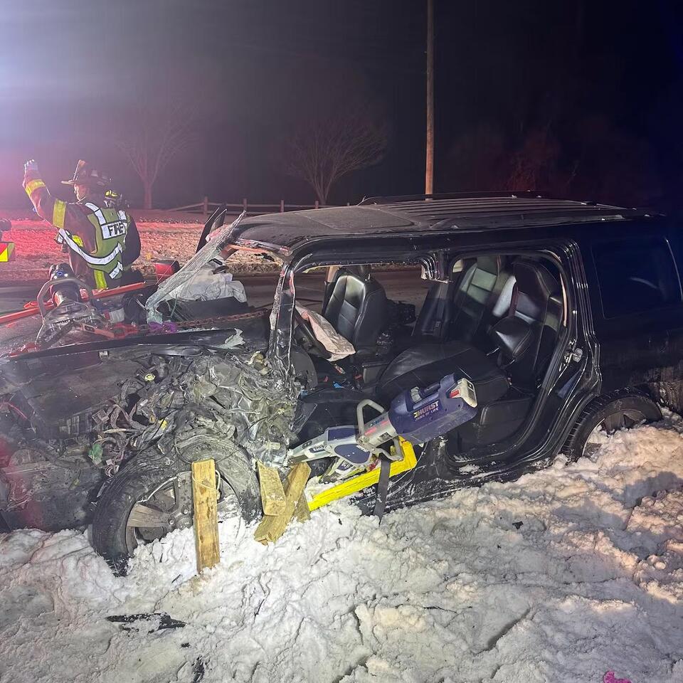 One dead, another critically injured in Ann Arbor crash - NewsBreak