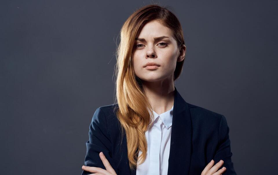 Every Zodiac Sign Ranked by Intelligence, According to Astrology ...