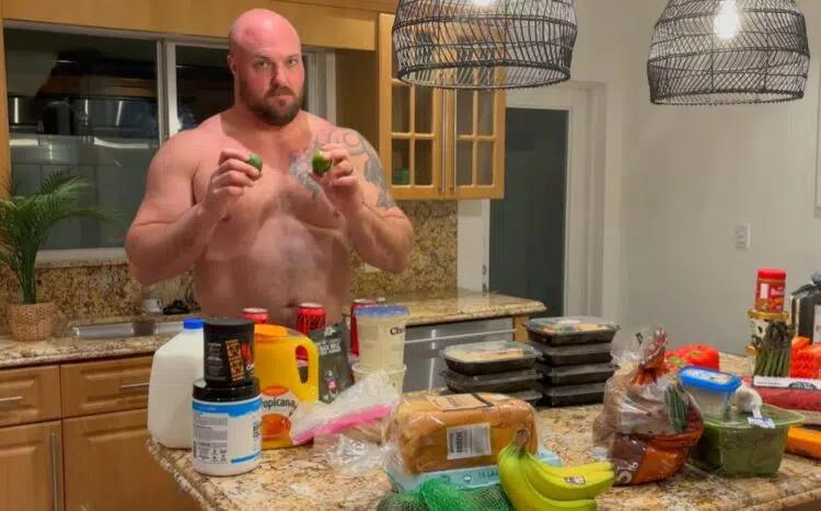 Mitchell Hooper Reveals His Bulking Diet in Prep for 2025 Arnold