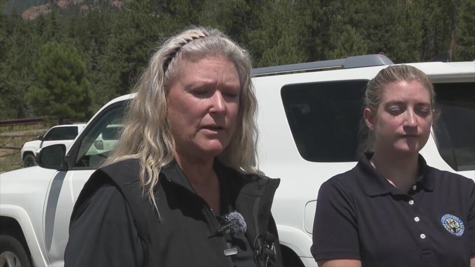‘Dangerous’ suspect at large after ranger stabbed at Colorado State ...