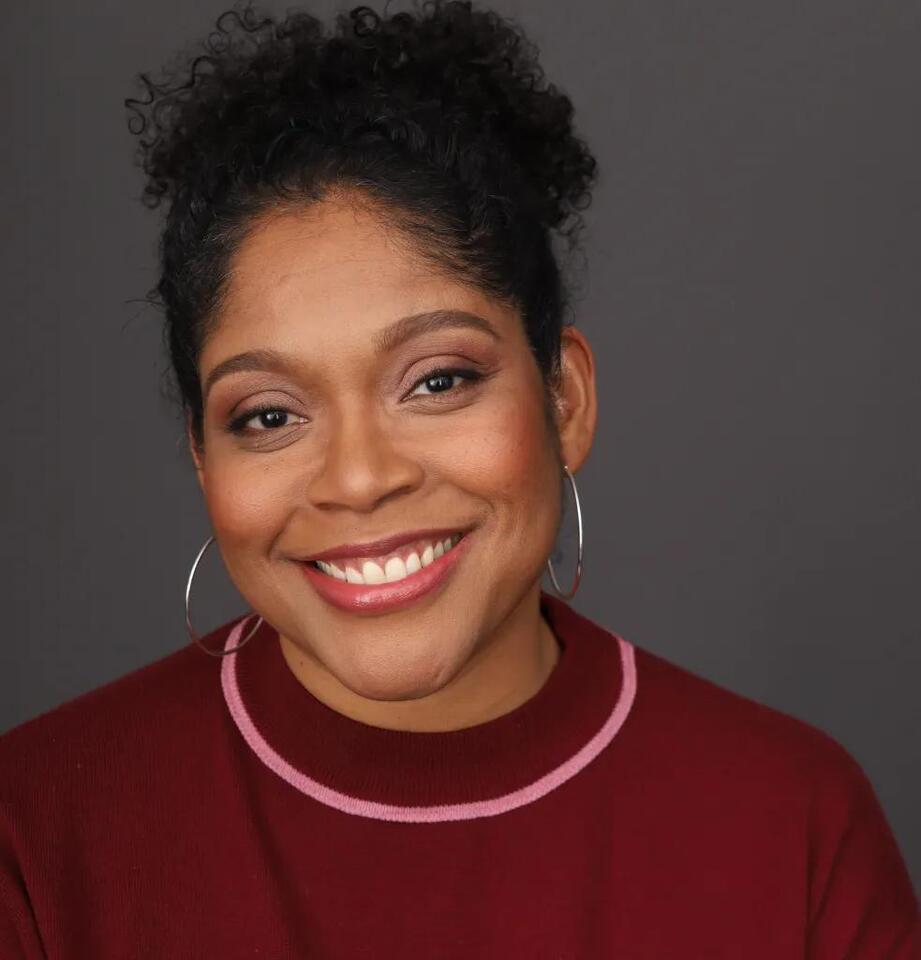 Evanston playwright to debut show based on her memoir on Friday in Chicago