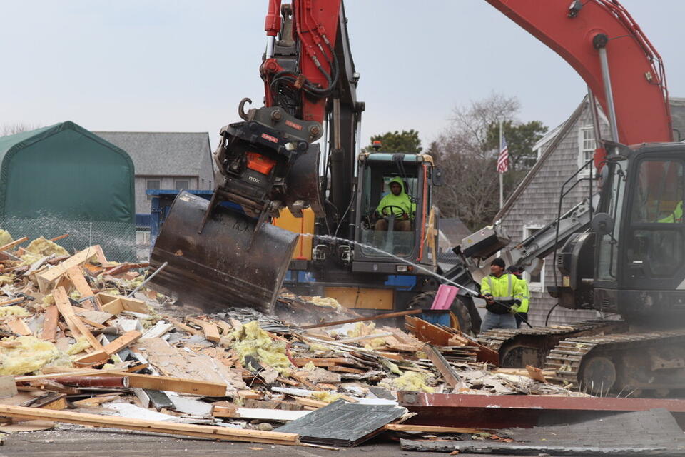 Downyflake Building Demolished, Owners Hopeful To Find New Home Soon ...