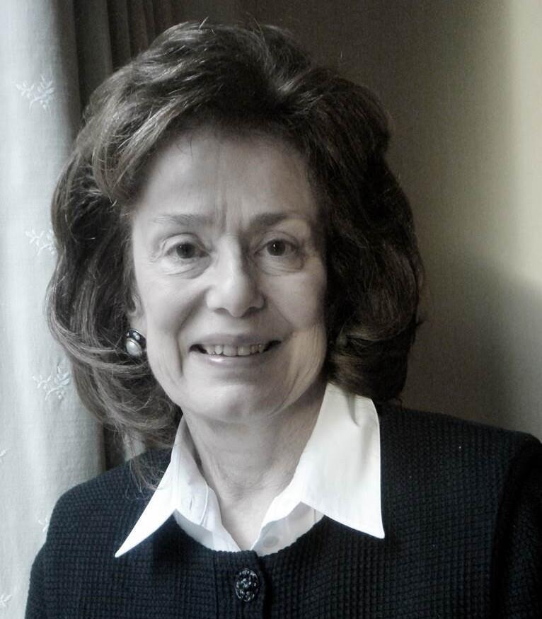 Kate Medina to Retire from Random House - NewsBreak