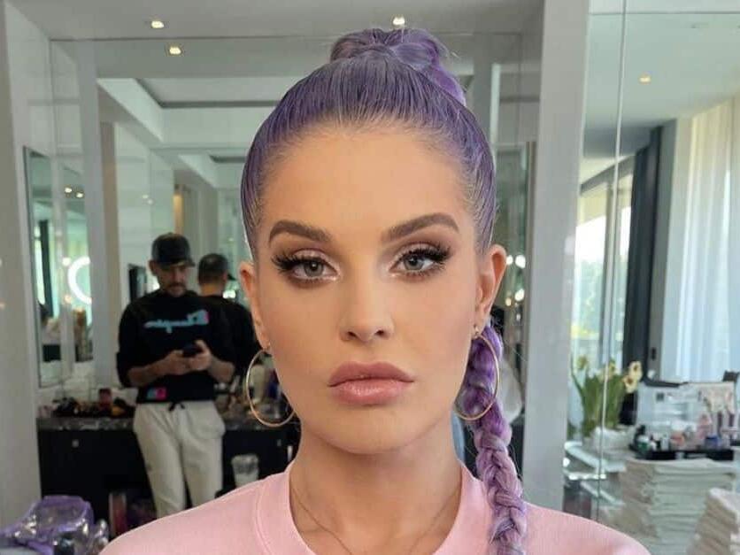 Kelly Osbourne Shows Off Gaunt Face After Admitting She Went ‘Too Far