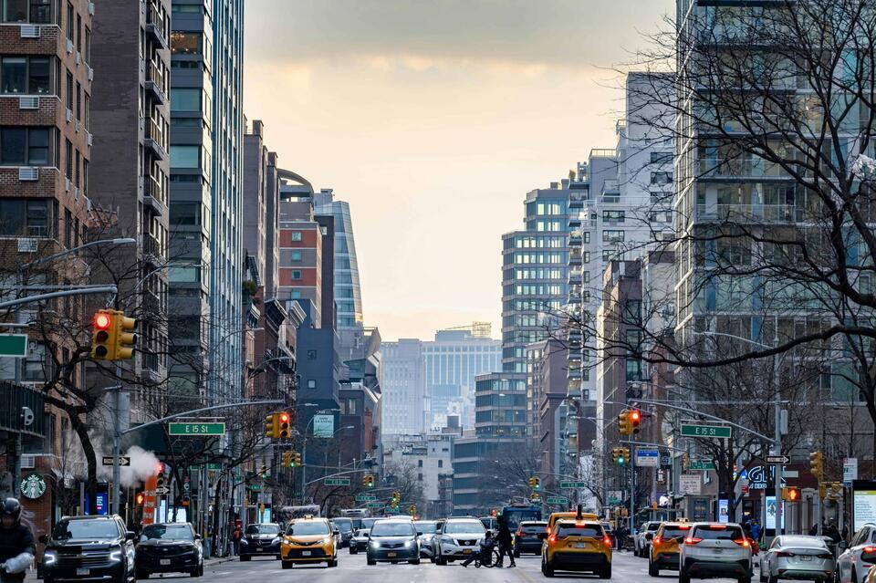 8 Cities in the US Banning Right Turns on Red Lights