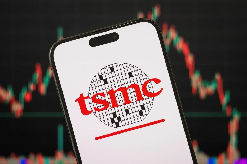 TSMC profits soar 39%, fueling AI stocks - NewsBreak