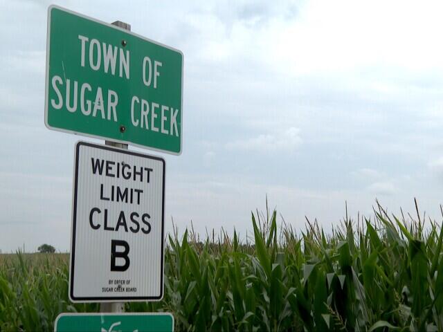 Financial advisor shows Sugar Creek possible cost of building fire station