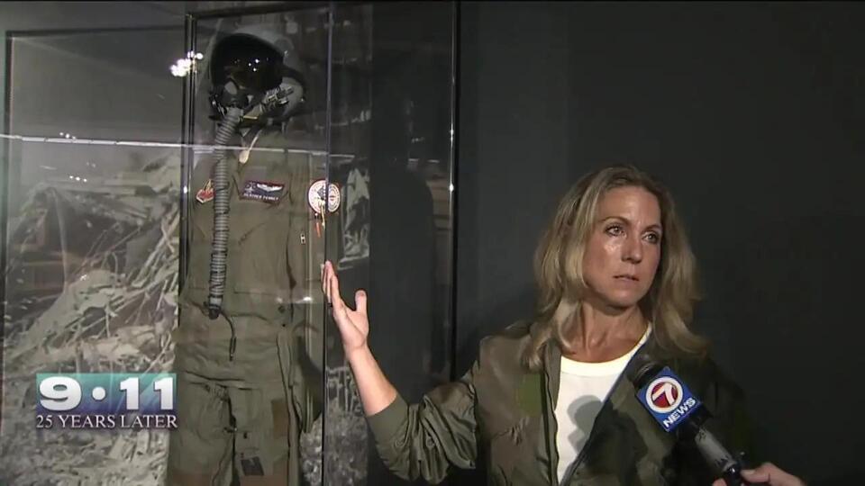 Retired US Air Force Fighter Pilot honored for her heroic efforts on 9/11: ‘My nation called'