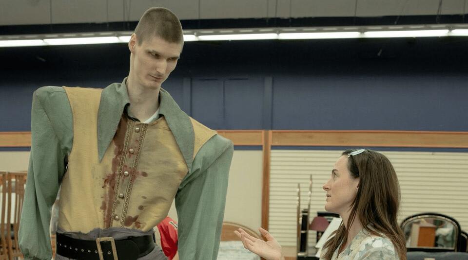 Backrooms Photos Reveal the 7-Foot-7 Actor Behind Pirate Clark - NewsBreak
