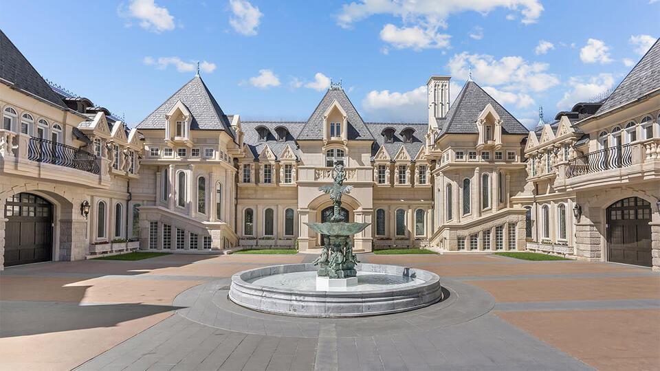 Inside Chateau V, a $60 Million Mega-Mansion in Colorado Inspired by ...