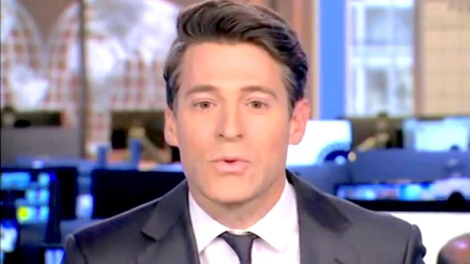 CBS Insiders Reveal Cause of MAGA-Coded Anchor’s Excruciating Debut ...