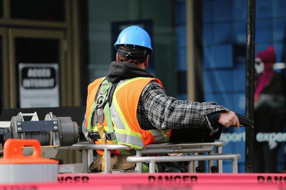 Why Workplace Safety Is Good for Business as Well as Employees