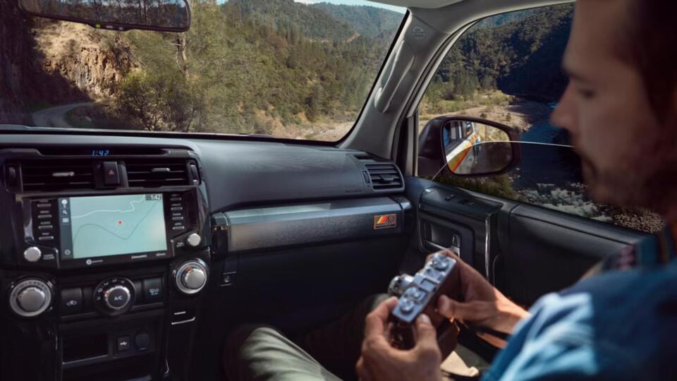The good, the bad, and the ugly sides of in-car tech you didn't ask for ...
