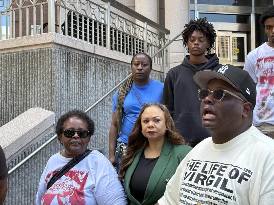 Mother of man fatally shot by Houston police sues city, county over his ...