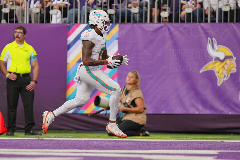 Gordon, Bell make interesting admissions. And Dolphins injury ...
