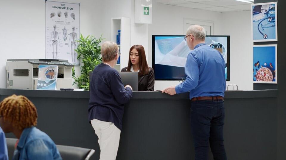 UnitedHealthcare members whose Medicare Advantage plans end for 2027 ...