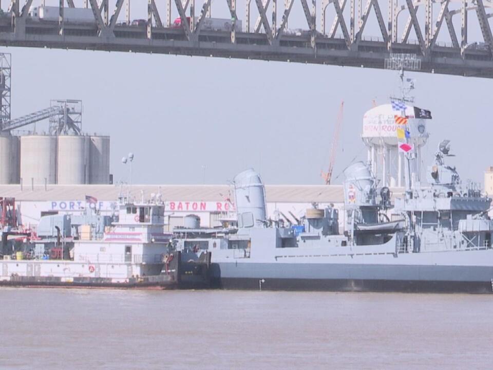 USS Kidd moves to Houma for repairs
