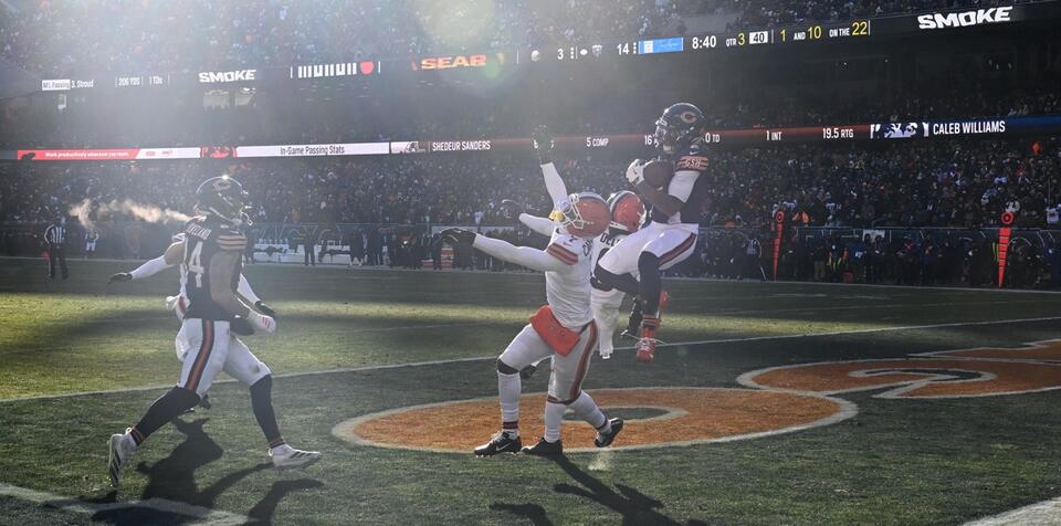 Bears Nightcap: Caleb Williams and The Avengers Are Back in First Place ...
