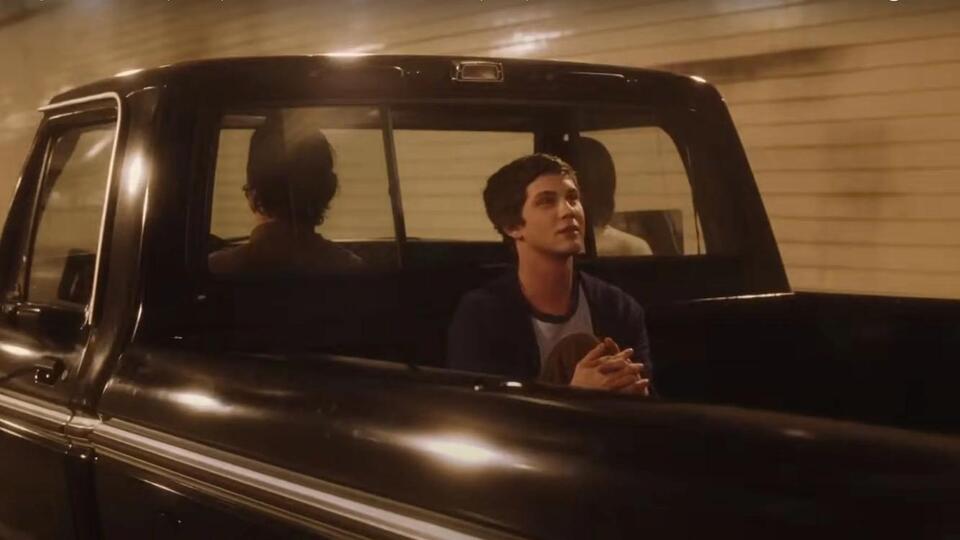 The Perks of Being a Wallflower ending explained: What ‘We are infinite ...