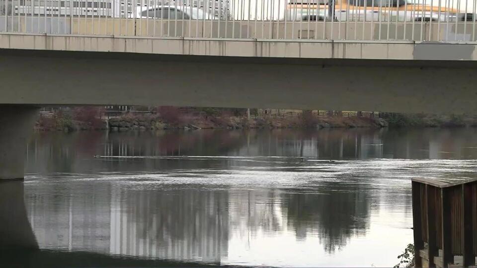 Loading dock proposal for non-motorized vehicles on Spokane River ...