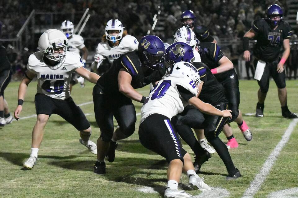 Marion Denies Grundy in Region Title Clash - NewsBreak
