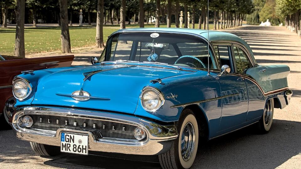 Oldsmobile’s $83 J-2 option fed the 1957 Rocket 371 through three ...