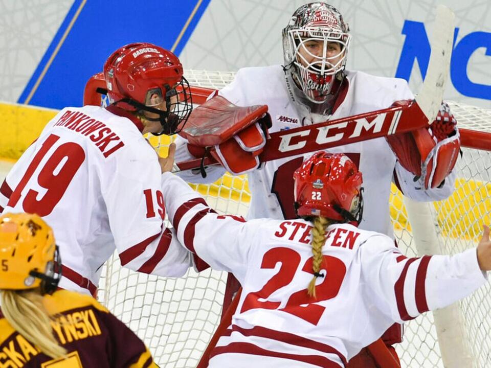 How to Watch Women's NCAA Hockey Today TV & Live Streaming Links