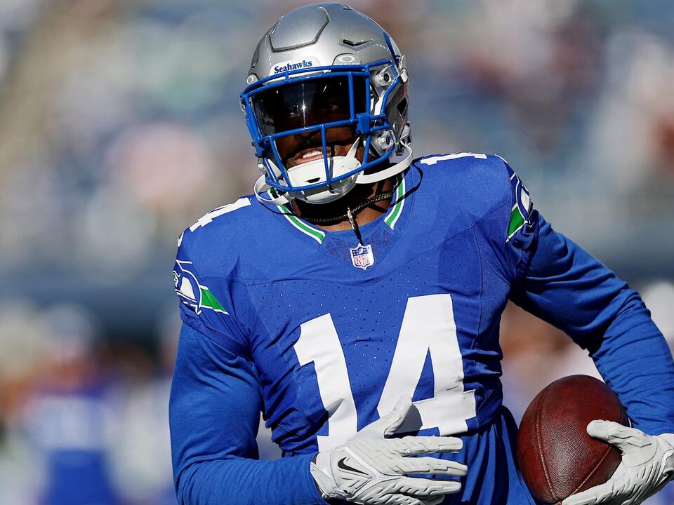 DK Metcalf speed Seahawks WR records fastest play of 2023 NFL season