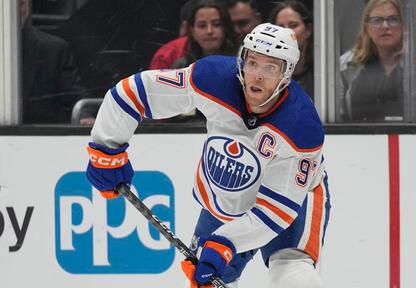 Oilers game discount live stream free