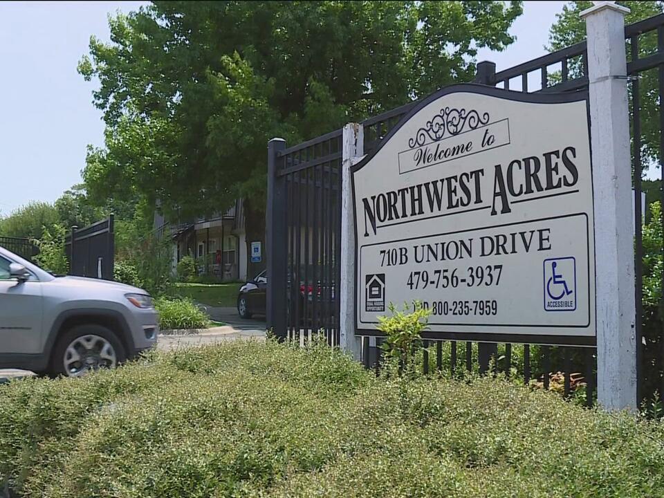 20.6M foreclosure hits four Arkansas apartment complexes