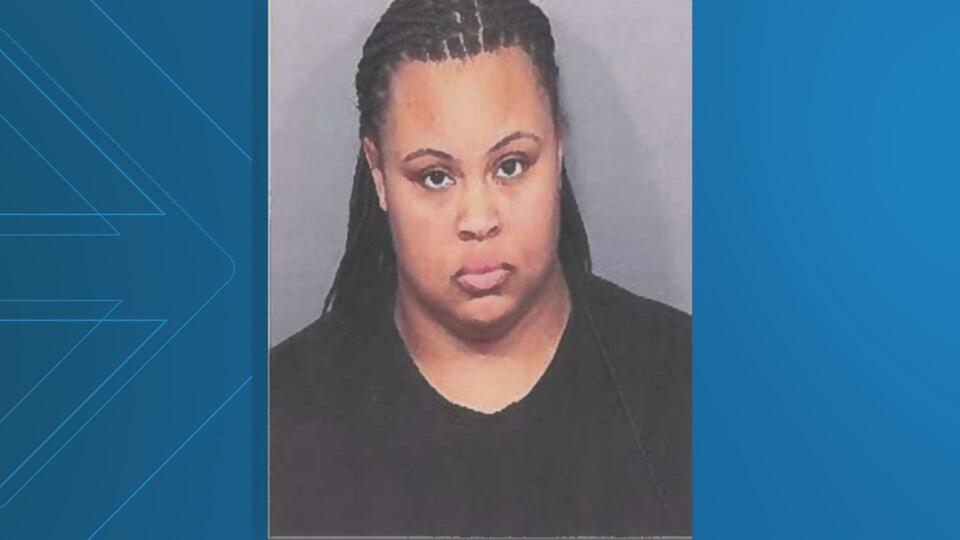 Woman charged in drunk driving crash that killed 3, including NFL ...