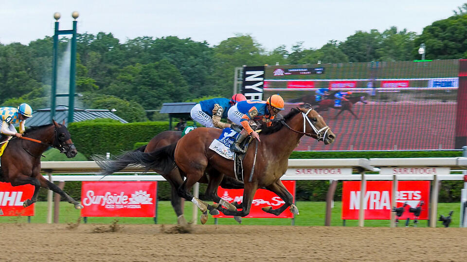 Renegade edges Commandment to win Jim Dandy at Saratoga