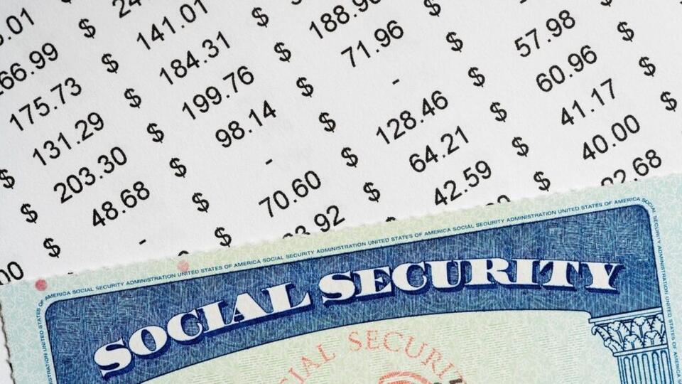 Linda Sánchez’s bill would phase out the $184,500 Social Security ...