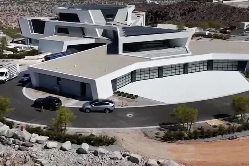 Mark Davis boasts $14M mansion that looks almost identical to Raiders ...