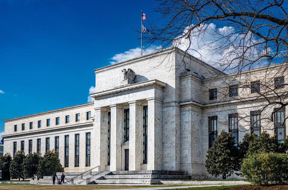 Warsh Floats Idea to Reduce Fed’s Policy Meeting Frequency, Timing